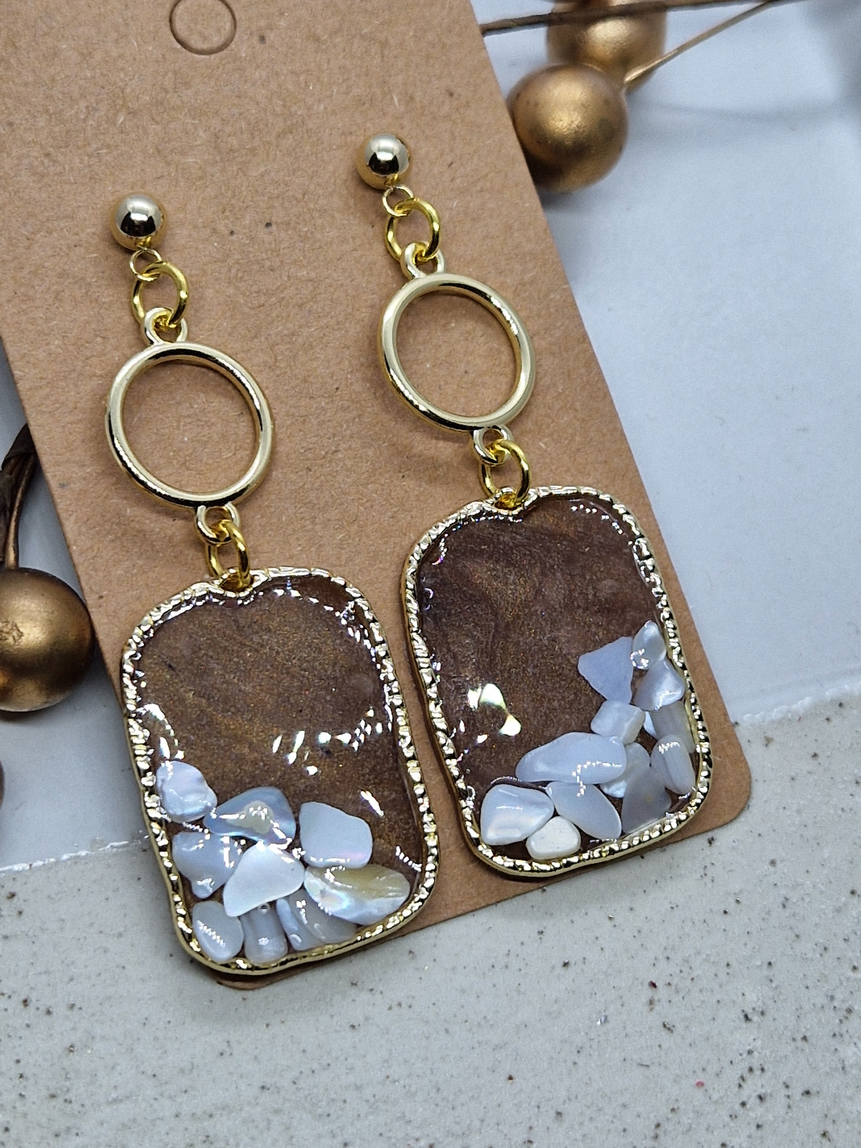 Oorbellen Dames || 'Stone' || Taupe Goud