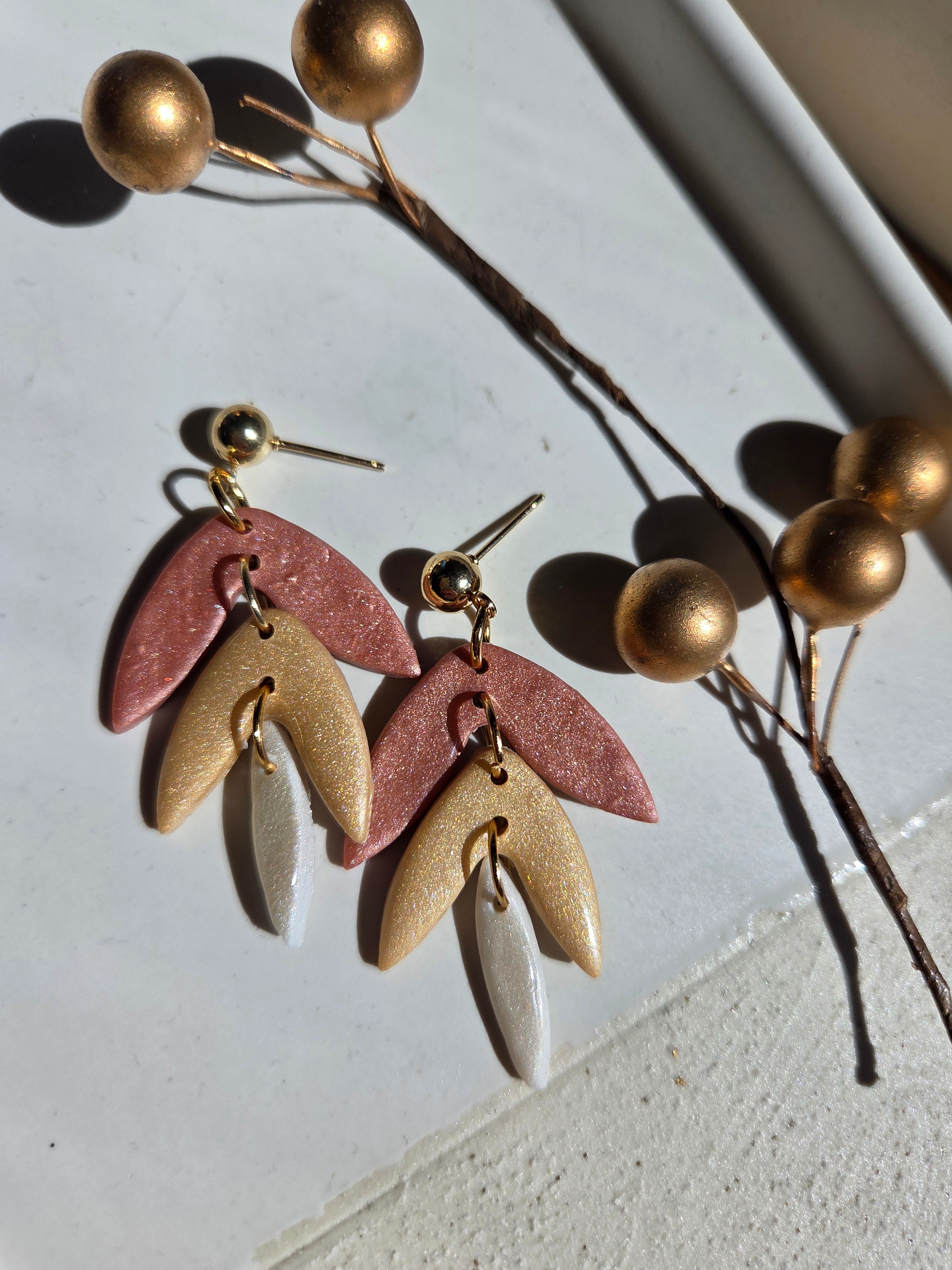 Oorbellen Dames || 'Crema' || Leafs three