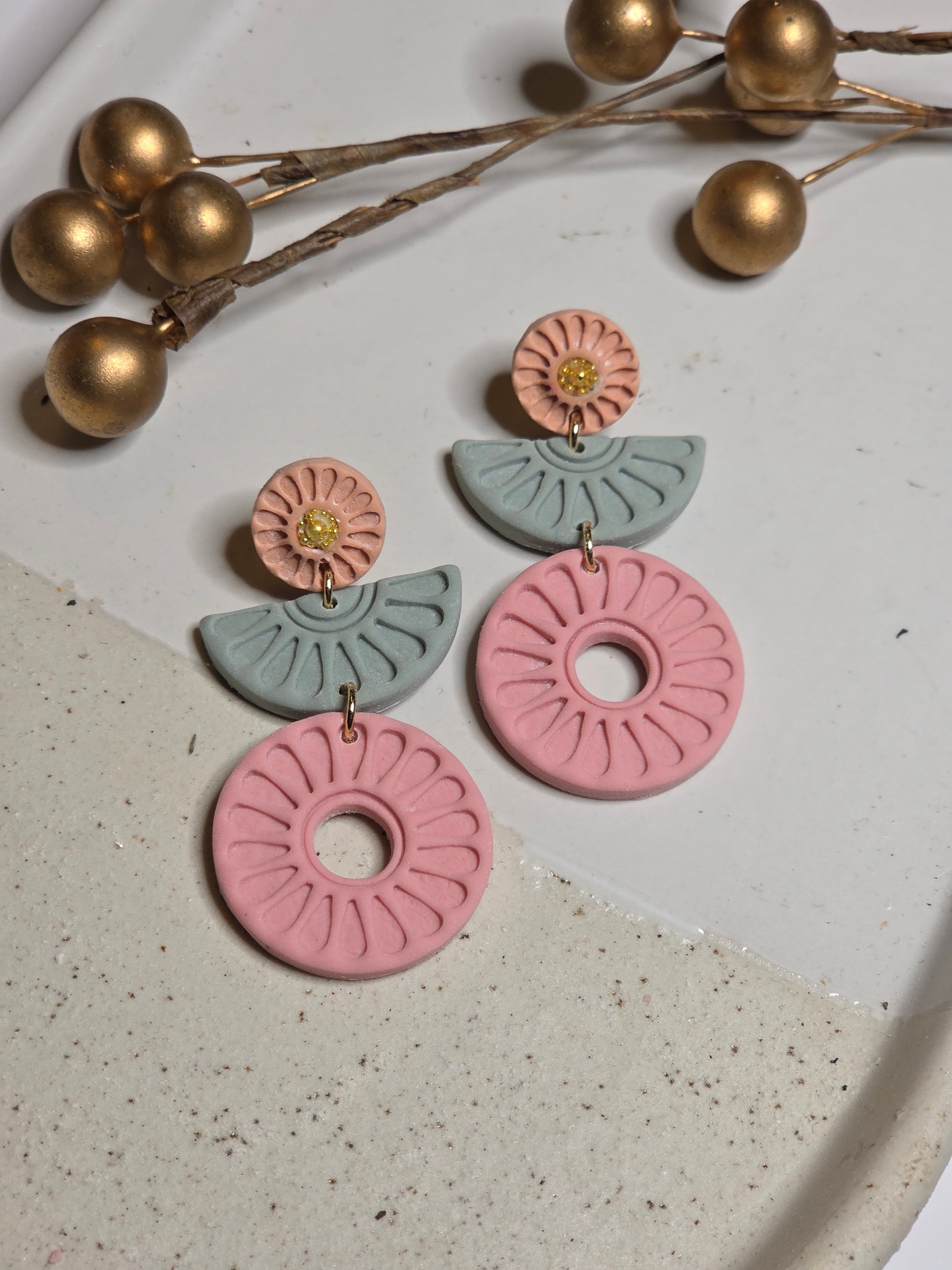 Oorbellen Dames || 'Liv' || Driedelig Goud