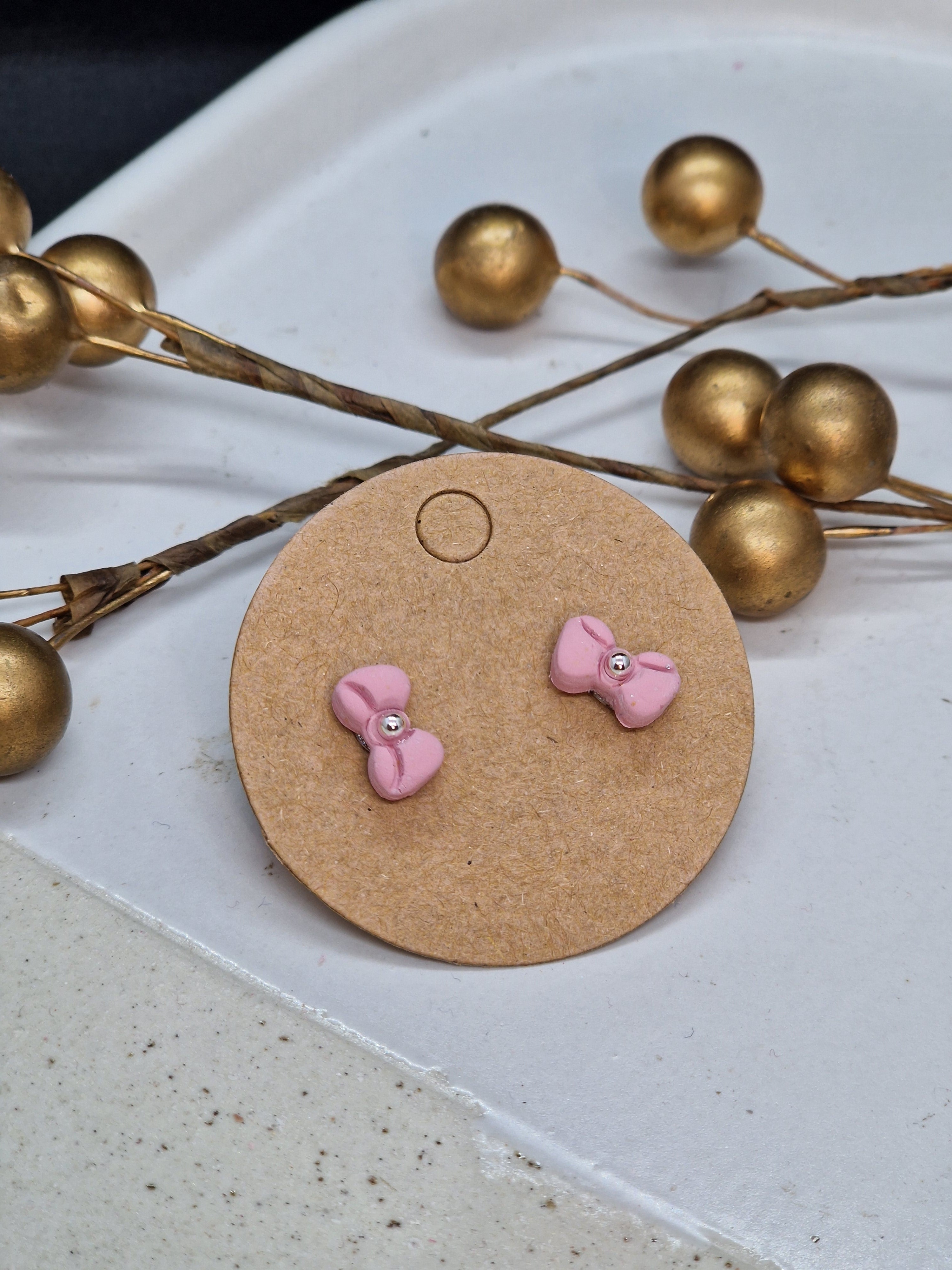 Oorbellen Dames || 'Mary' || Studs Strikjes